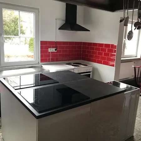 Ferienhaus Astenblick - Ideal Fuer Weihnachtsfeiern Und Familienfeiern Bietet Schlafplaetze Fuer Bis Zu 35 Personen