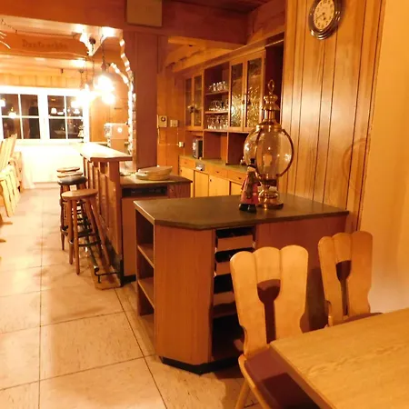 Holiday home Ferienhaus Astenblick - Ideal Fuer Weihnachtsfeiern Und Familienfeiern Bietet Schlafplaetze Fuer Bis Zu 35 Personen