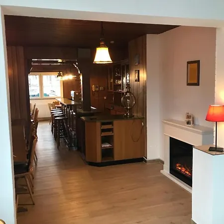 Ferienhaus Astenblick - Ideal Fuer Weihnachtsfeiern Und Familienfeiern Bietet Schlafplaetze Fuer Bis Zu 35 Personen Holiday home