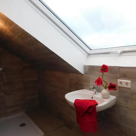 Holiday home Ferienhaus Astenblick - Ideal Fuer Weihnachtsfeiern Und Familienfeiern Bietet Schlafplaetze Fuer Bis Zu 35 Personen *