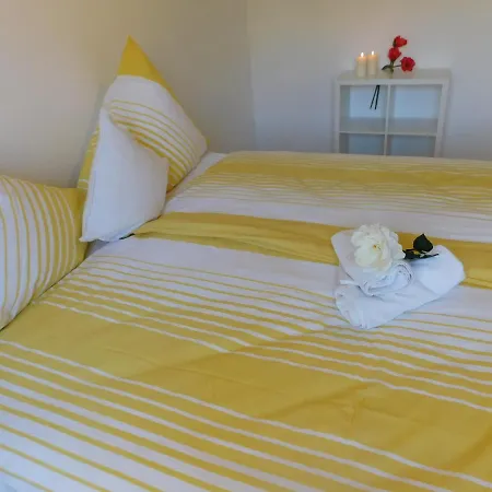 Holiday home Ferienhaus Astenblick - Ideal Fuer Weihnachtsfeiern Und Familienfeiern Bietet Schlafplaetze Fuer Bis Zu 35 Personen Winterberg