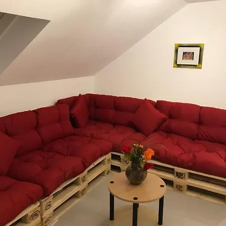 Ferienhaus Astenblick - Ideal Fuer Weihnachtsfeiern Und Familienfeiern Bietet Schlafplaetze Fuer Bis Zu 35 Personen *